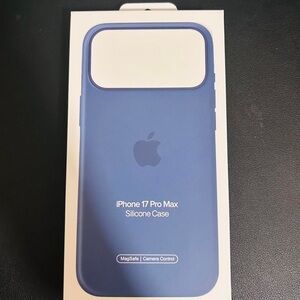 Apple iPhone 17 Pro Max Silicone Case - Blue